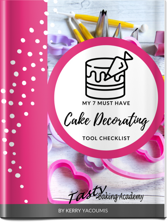7 Must have cake decorating tools